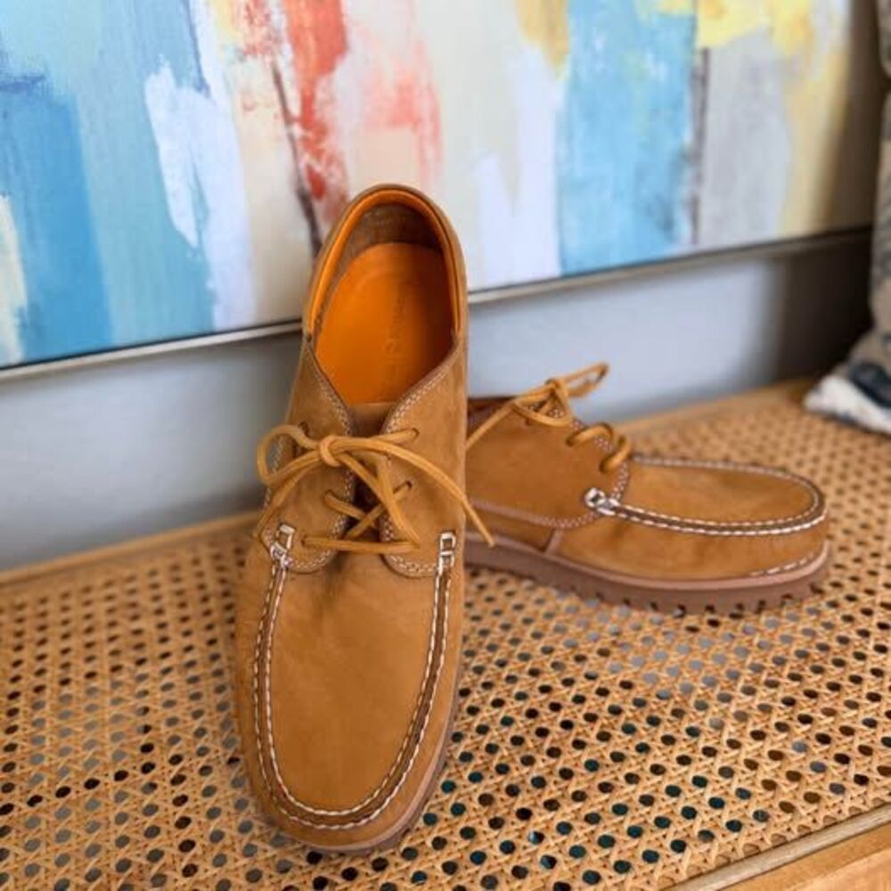Timberland Men’s Leather Moc Toe Shoes Size 10.5 – Excellent Condition